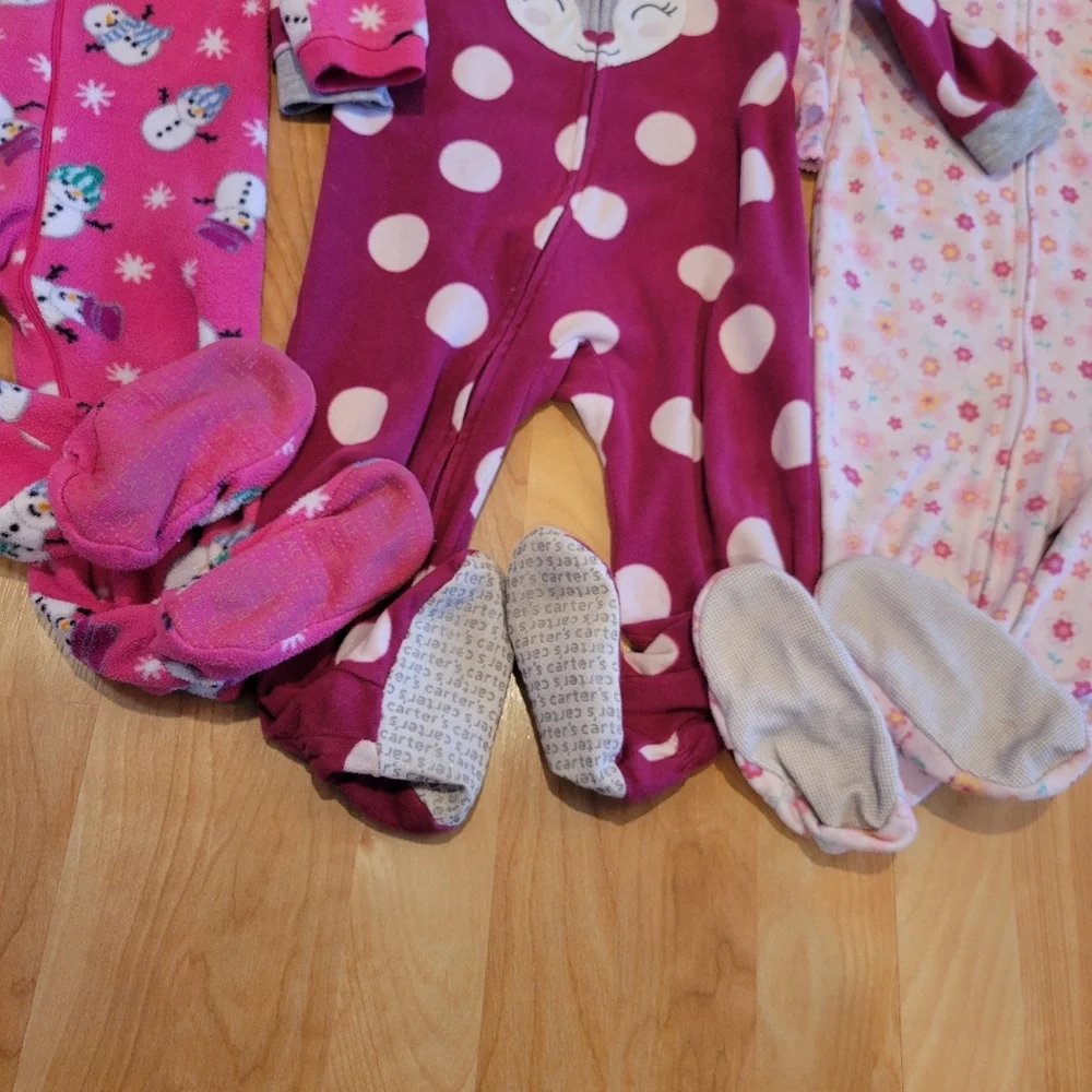 Kids Fleece Footed Pajama Onesie Bundle Size 2T Size 24 Months